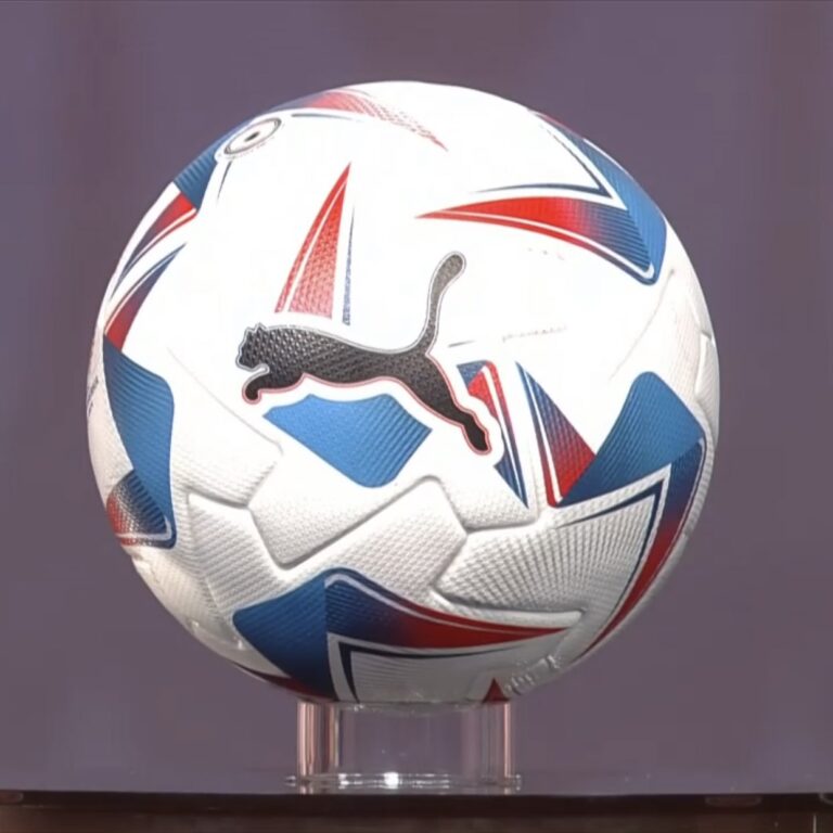 PUMA Cumbre: Copa America 2024 Ball (Official Match Ball)